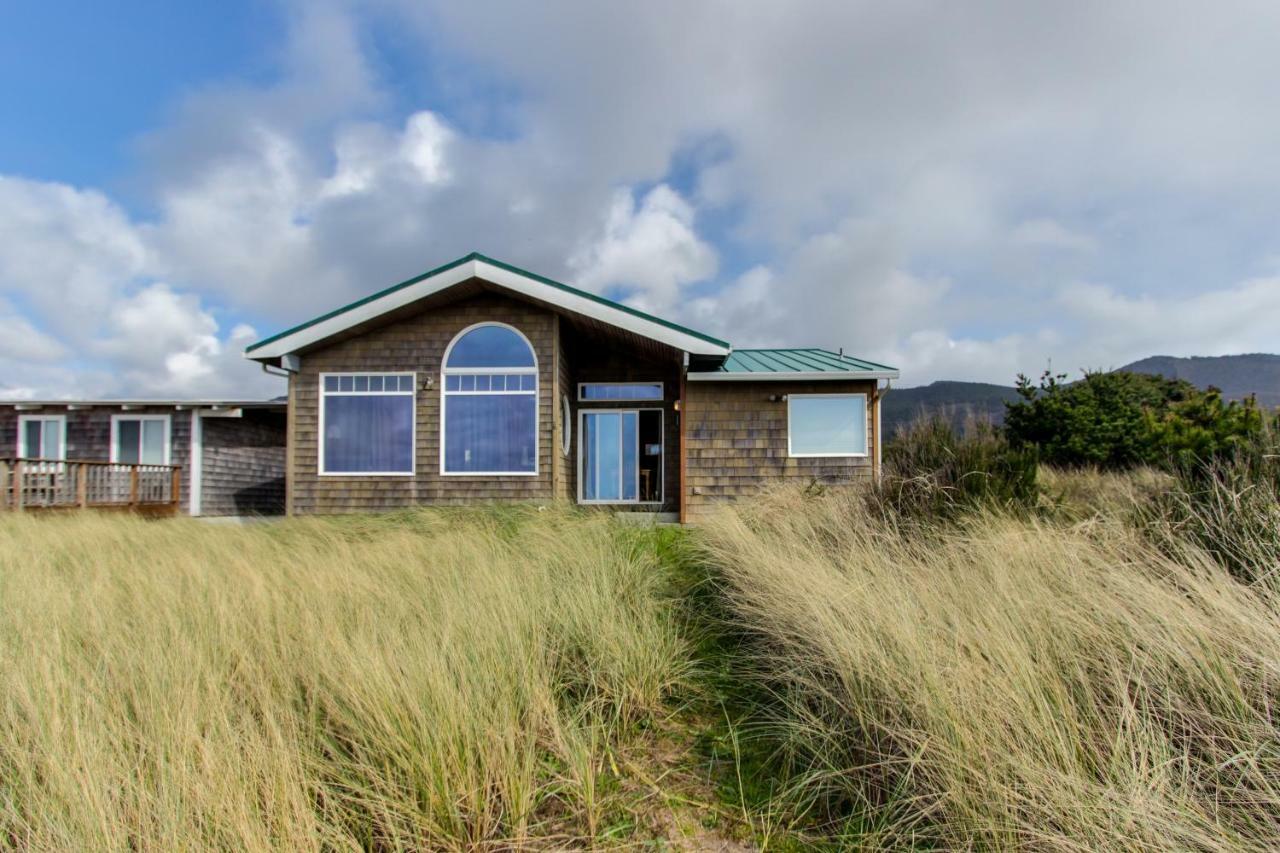 Beach Whale Rockaway Beach Exterior foto